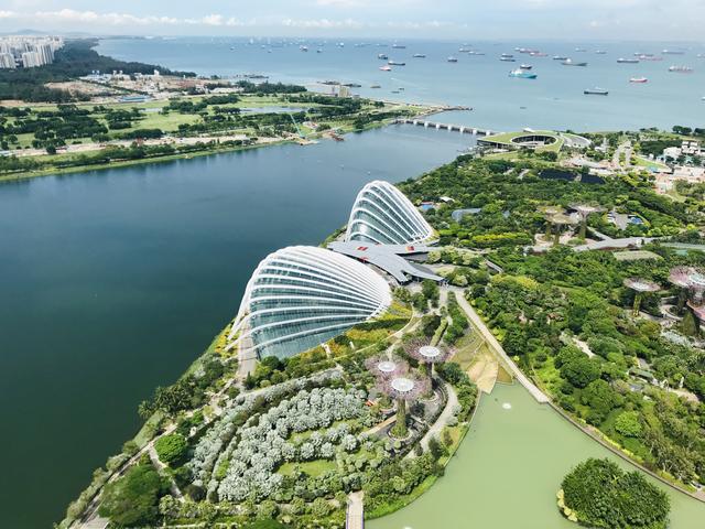 乌鲁木齐航空推出乌鲁木齐=武汉=新加坡国际航线套票产品