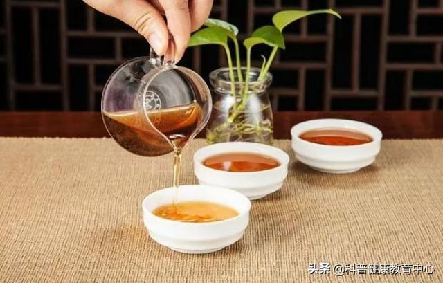 为何喝茶可以延年益寿？