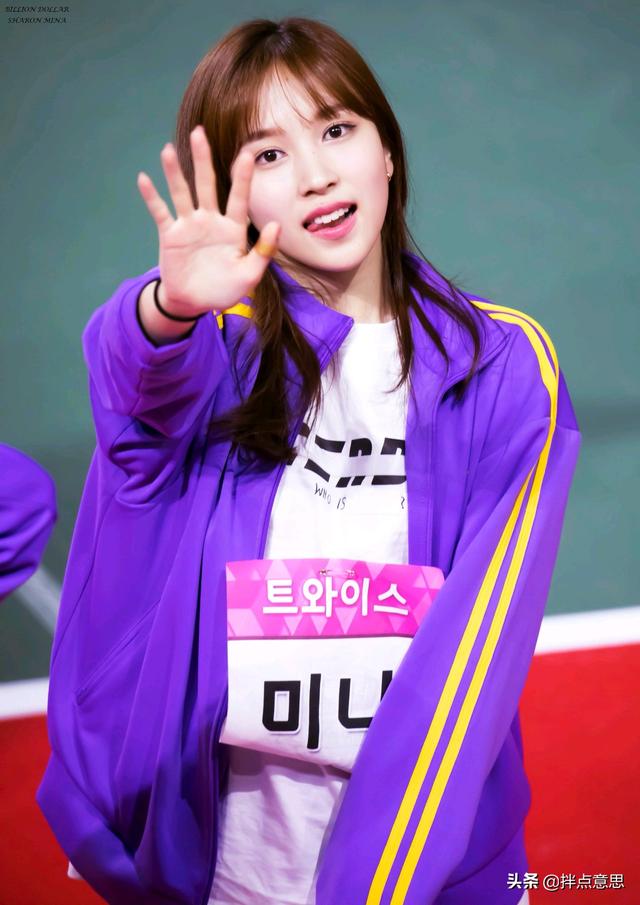 Mina缺席演唱会，Twice成员泪洒舞台~JYP，别再嘴上说人性美了…