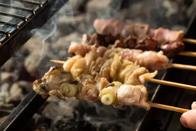 谁说日本人不撸串？吃烧烤，那可是人类的天性