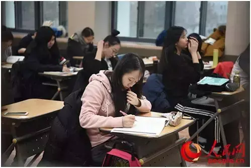 “游学热”又来了！“开眼界”还是“纯砸钱”？