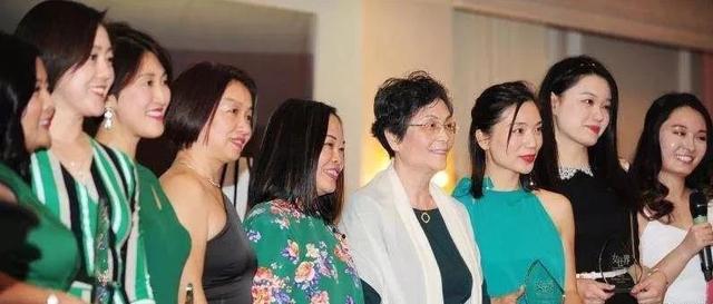 女仕界 | 2019 Grand Impact Award：赞助商官宣