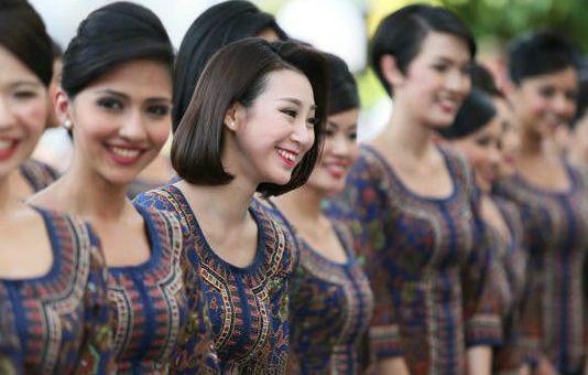 华人居多的弹丸小国，为何脱离英国殖民，还要执意加入英联邦？