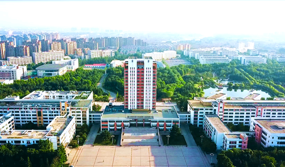 万和学生100%通过新加坡管理学院招生考试
