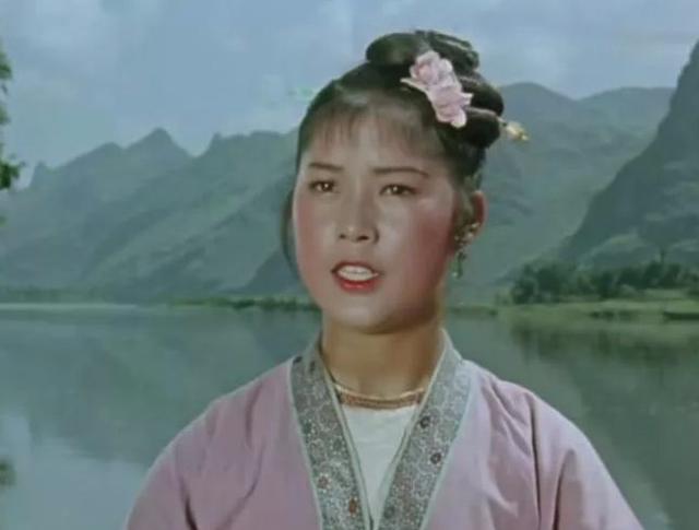 59年前高分国产片，上映时万人空巷，打破几项观影纪录，至今经典