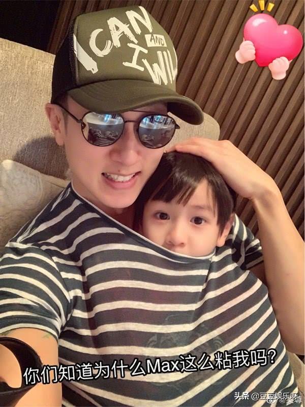 吴尊家庭旅行，女儿和闺蜜聚会玩嗨，Max钻爸爸衣服超黏人