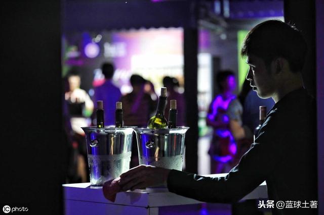 高手篇，6大基酒和鸡尾酒杯