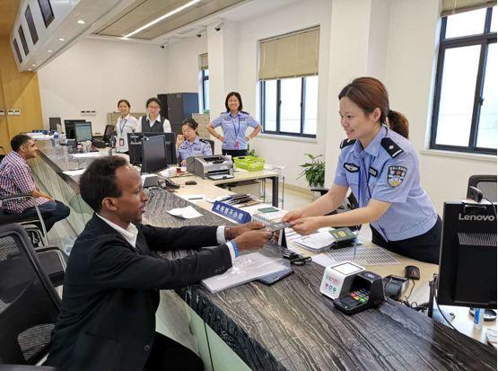 “全球最佳留学城市”大陆3座城市进百强，南京排名仅次于京沪