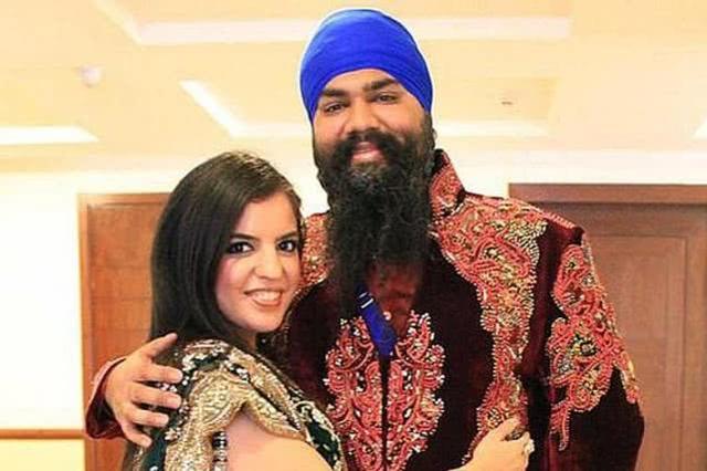 34岁IT男携妻儿赴泰国旅行，因抱怨酒店隔壁有噪音被人杀害