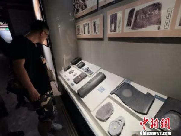 沐廉政清风 包拯家乡人古端州探寻包公足迹