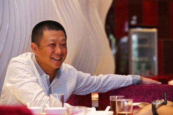 5个月暴涨70亿美元 海底捞张勇成新加坡新首富 移民为避税？