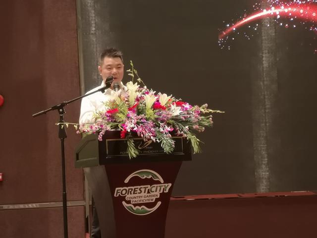 王明主席率队走进新加坡·马来西亚开启北纬1°森林城市考察之旅