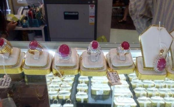 全球3大珠宝“假货”集散地 专门坑骗中国人