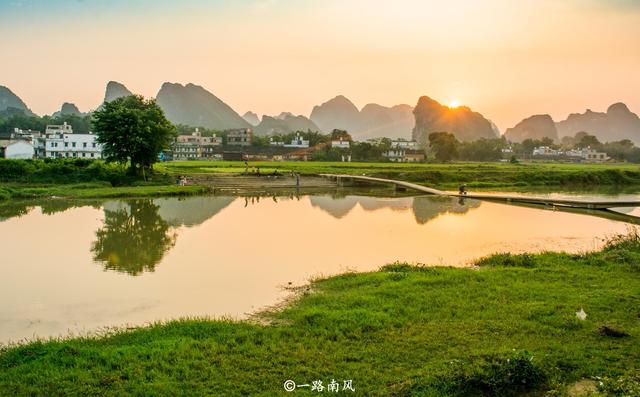 广东面积最大的城市，相当于新加坡的26倍，遍布温泉和旅游景点