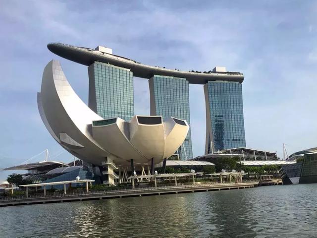 新加坡五大理工学院为专科正名