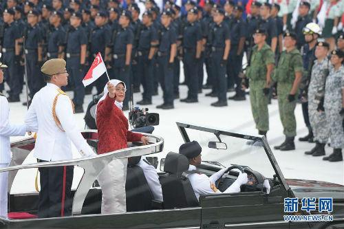 新加坡举行国庆54周年庆典 适逢其开埠200周年