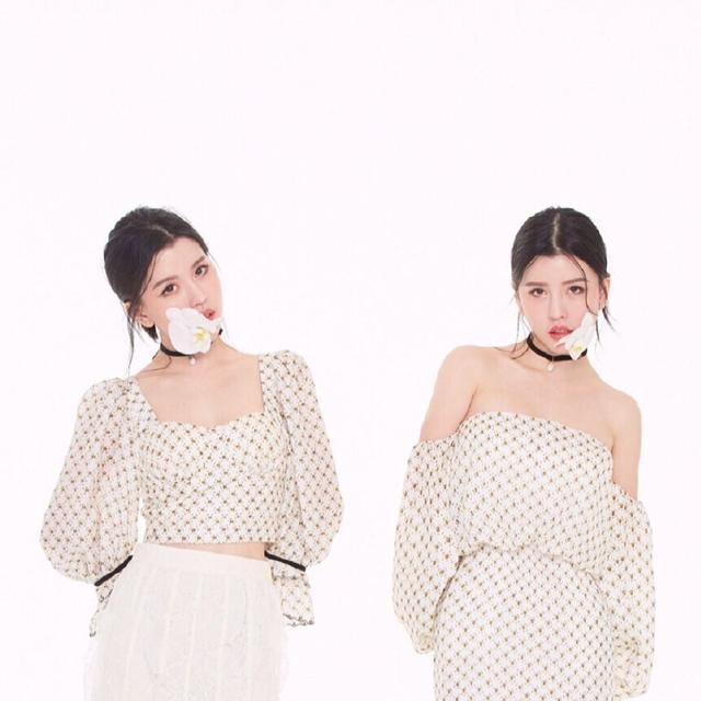 她们曾是最火的组合，如今过气到参加选秀，网友：打烂了一手好牌