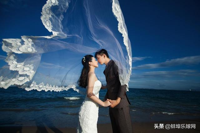十一拍婚纱照旅拍救急 除了白纱还能带什么？