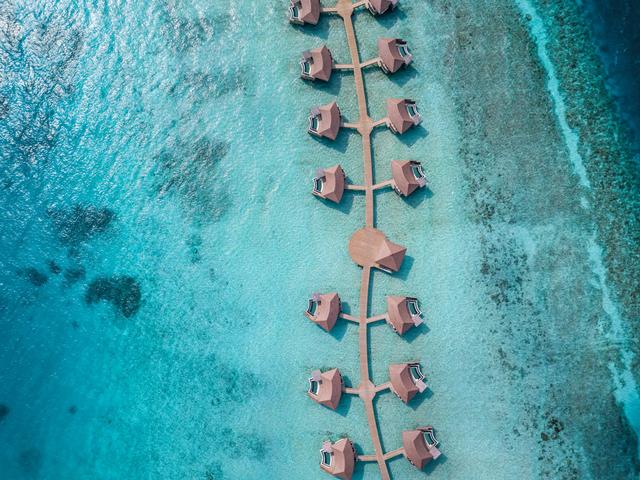新酒店｜洲际旗下首家全俱乐部待遇酒店，在马尔代夫拉环礁最南端揭幕