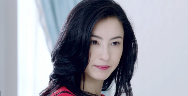 张柏芝被传诞下第3胎，港媒曝光孩子生父是60岁新加坡人