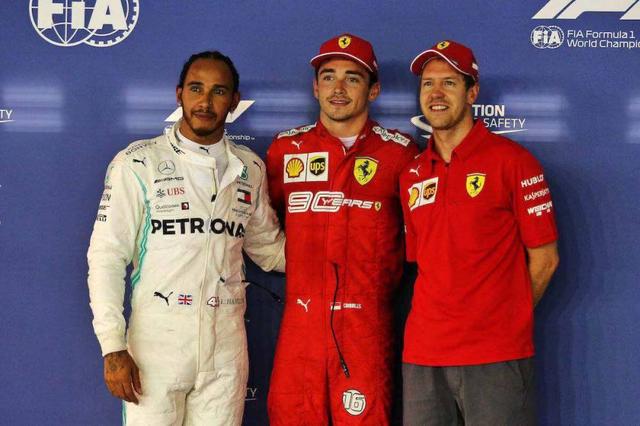 F1新加坡排位赛：勒克莱尔杆位，汉密尔顿第二