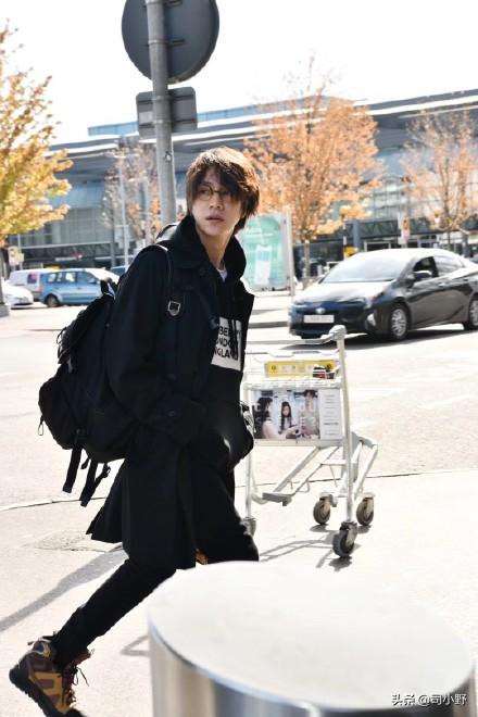 从陈坤的少年感，看男人的冻龄秘籍