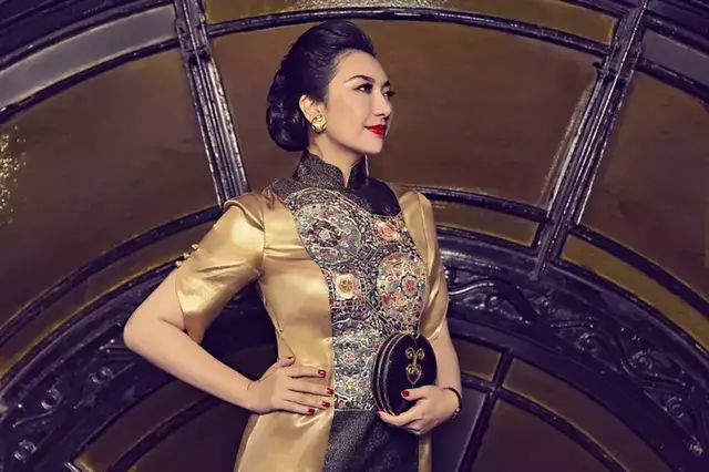杨明明 引领不一样的旗袍时尚