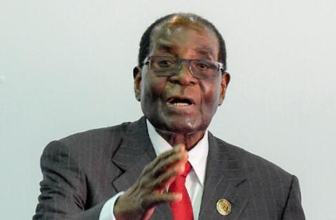 津巴布韦前总统穆加贝在新加坡去世 终年95岁