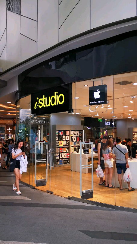 新加坡一苹果店没什么人
