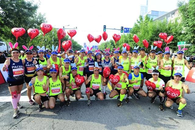 盛京银行2019沈阳国际马拉松激情起跑，2万跑友驰骋浑河两岸