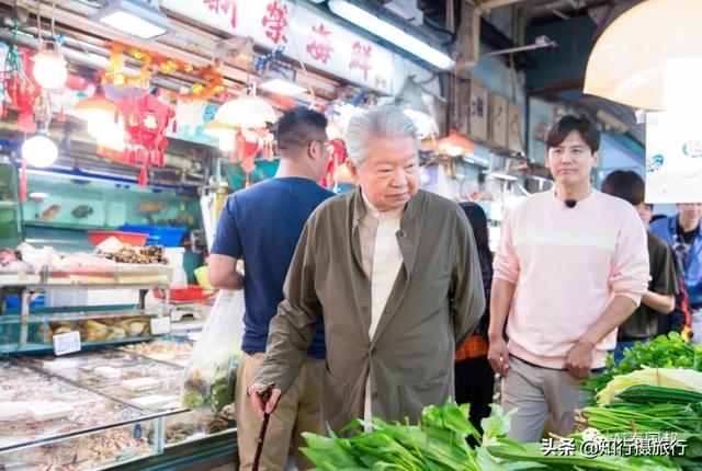 “食神”蔡澜曼谷游记：街头巷尾寻觅泰国美食的乐趣