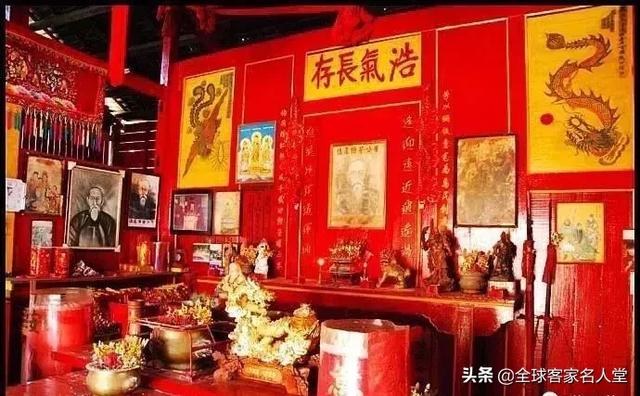 印尼拟迁都加里曼丹岛，历史上客家人曾在此建立了哪三个国家？