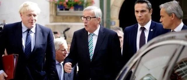 英国脱欧传来重磅消息！英镑急涨、美元下挫 两大指数今日扩容，增量资金或达360亿元 |早报