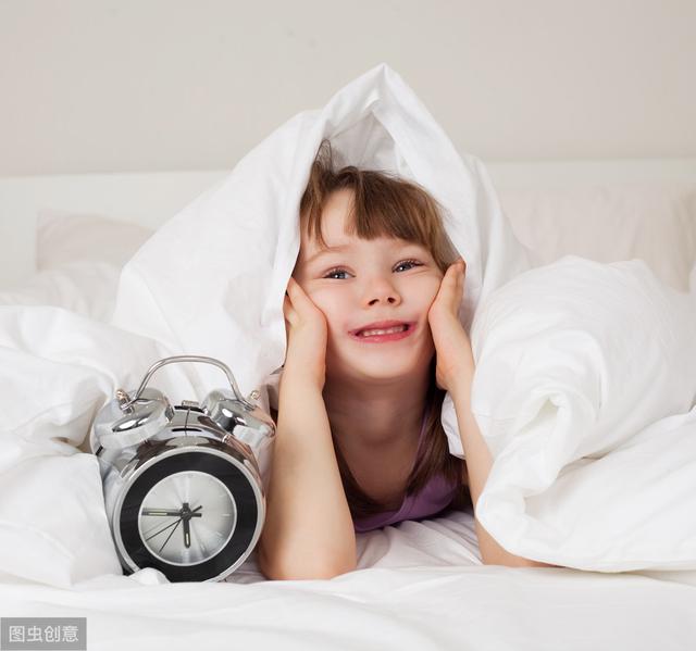 睡眠不足延缓记忆力发展！总是玩很晚，这些方法让孩子作息有规律