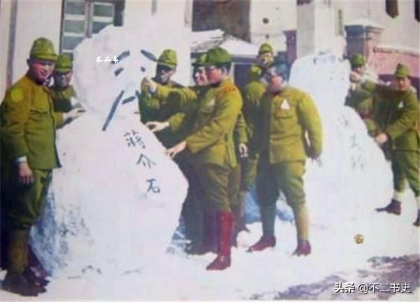 上色老照片：日军随军摄影师的镜头，展现了恶魔的侵略之路