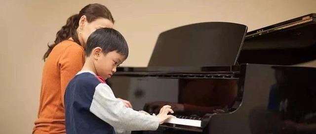 活在「曼哈屯—顺义」的妈妈们