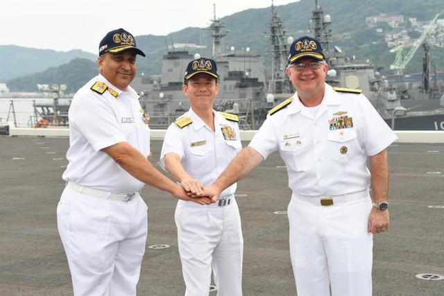 美印军演，日本非要插一腿，这次还祭出了“加贺”号准航母