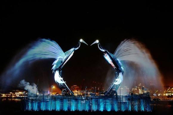 新加坡一日游，白天带着家人去玩环球影城，晚上我推荐时光之翼