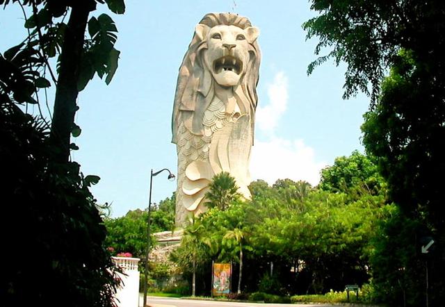 新加坡圣淘沙地标鱼尾狮将被拆除：高达37米，已屹立24年