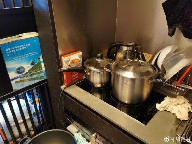 胡锡进：香港人蜗居是极端资本主义的锅，可惜他们恨错了地方