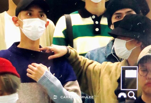 「EXO」「新闻」190914 边老师在线指导灿烈声乐，学习是随时和随地