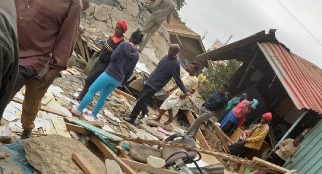 肯尼亚一学校坍塌 至少7名孩童死亡57人受伤