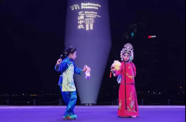 唐山戏曲演员赴新加坡参加《艺满中秋》文艺晚会