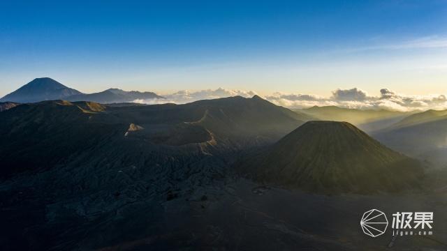 户外大咖带ThinkPad去撸超级火山，竟然还帮它测了体质？