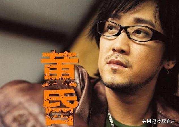 一代“情歌教父”周传雄，才华堪比周杰伦，如今却沦落街头商演