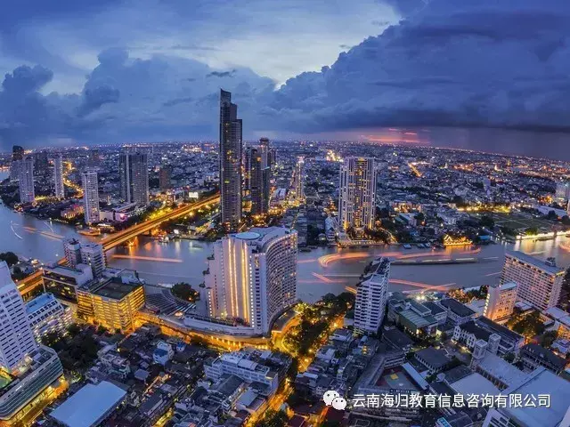 高考过后，为何越来越多人选择来泰国留学？