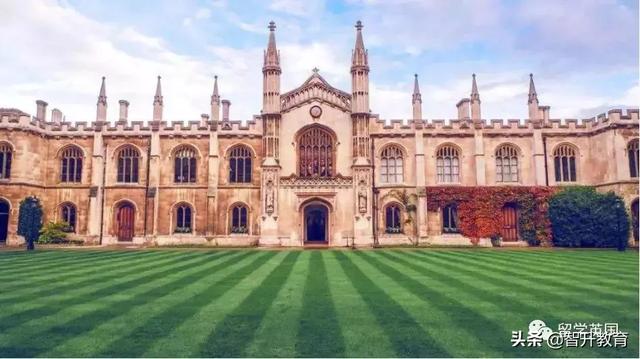 想去英国留学学法律，这10所大学了解下，牛津大学只排在第四名