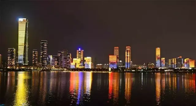 世界深圳，迈向2050的全球标杆城市