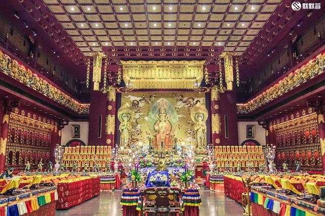 探访供奉着释迦牟尼的遗牙唐代佛寺，新加坡佛牙寺龙华院