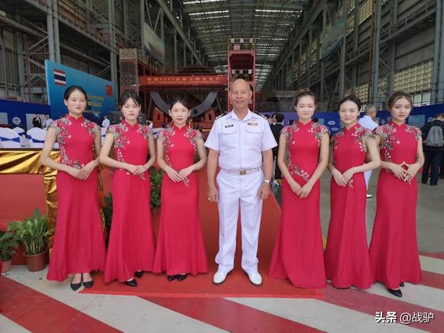 中船重工传来好消息！先进潜艇上船台，泰国司令亲自观摩满面春风
